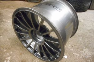 Aston Martin DBR9 Wheel